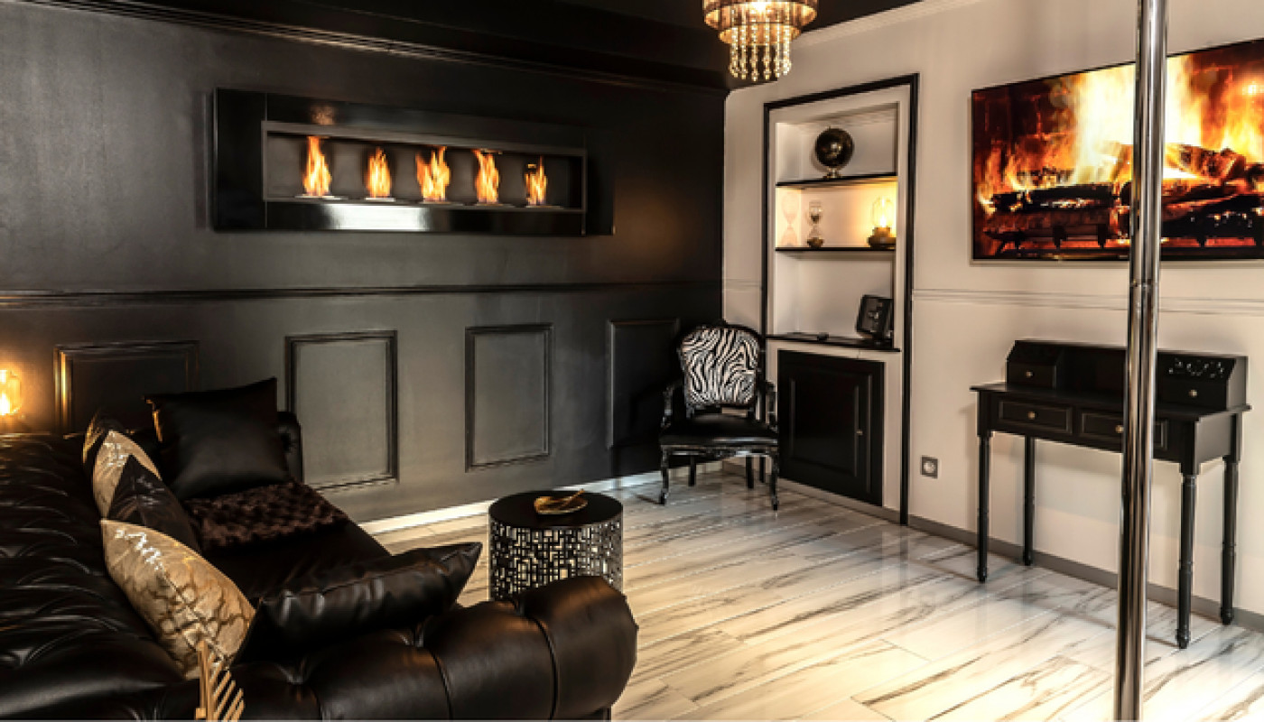 Love room à Remiremont : Glam88 vous ouvre les portes de sa Suite Romantique Palace !